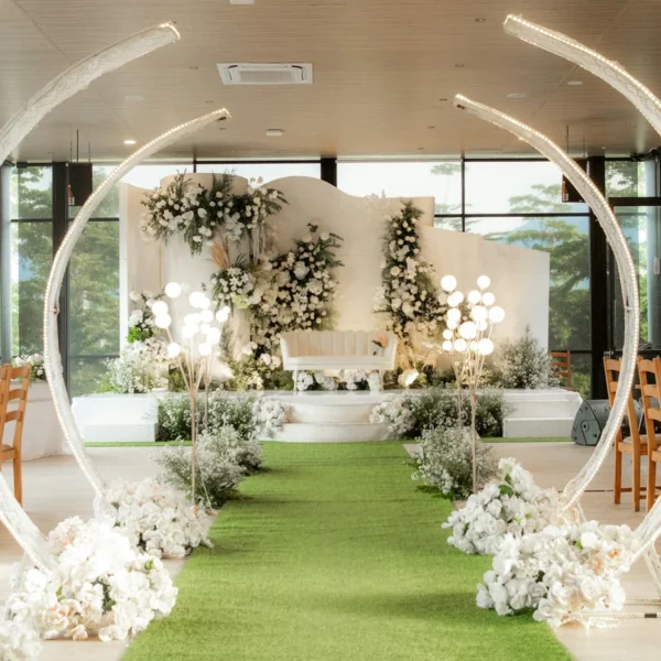 On-Site Basic Wedding Floral Decoration